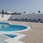 Vivienda Aries דירה *