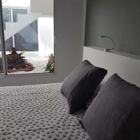 Vivienda Aries Puerto del Carmen (Lanzarote)