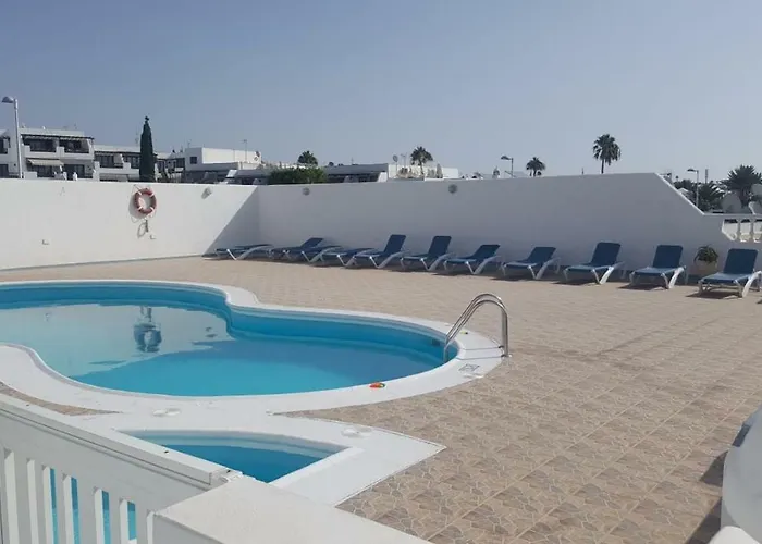 Vivienda Aries Appartement *